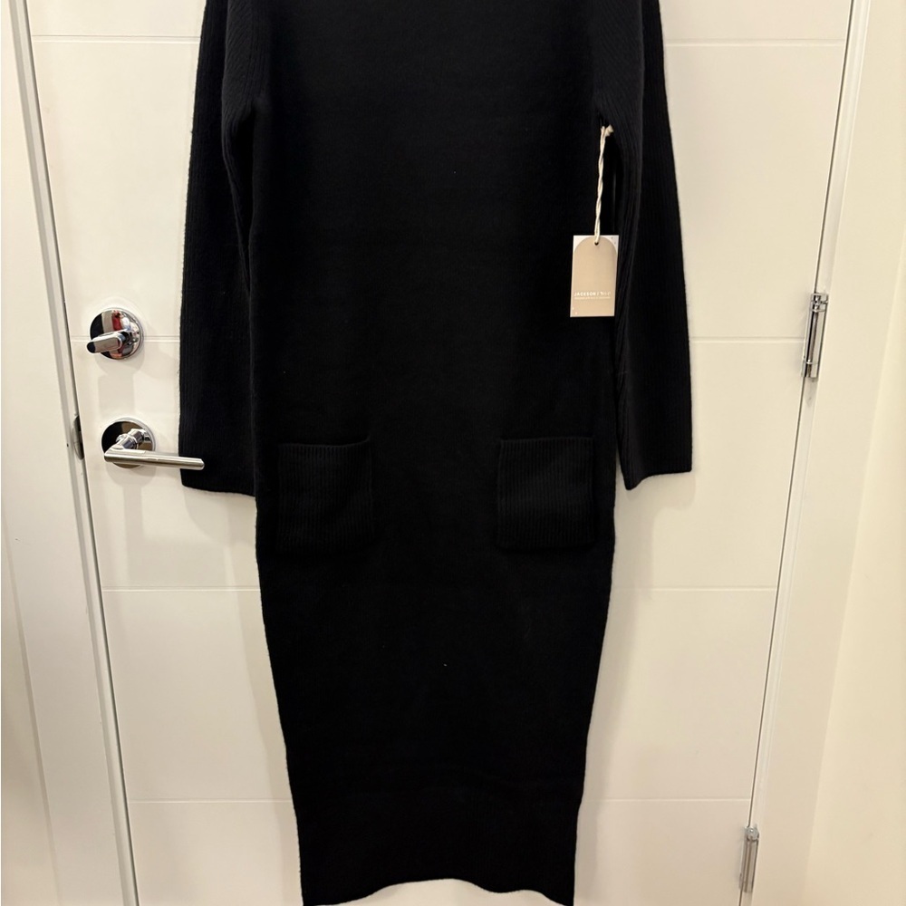 JACKSON ROWE THICK SWEATER DRESS - Picture 3 of 8